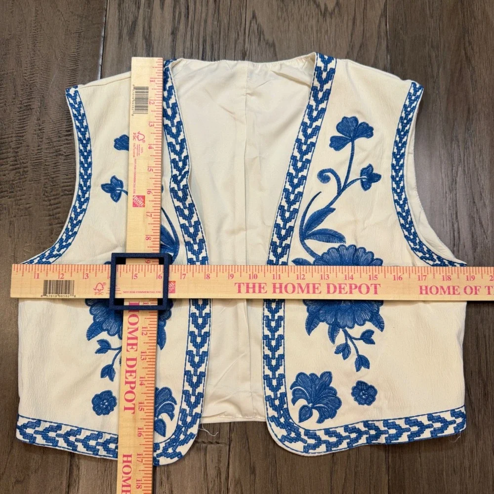 Boho Embroidered Faux Leather Vest Cream Blue‎ Floral Open Front Women